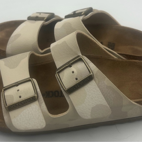 Birkenstock Sandals Womens Size EU39 US 8- 8.5 Slide Birko-Flor Desert Color - Picture 5 of 12